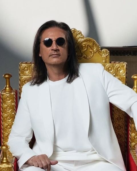Çelik Erişçi