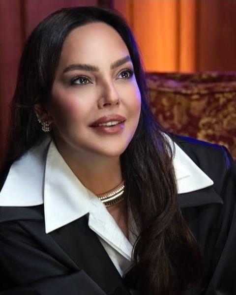Ebru Gündeş
