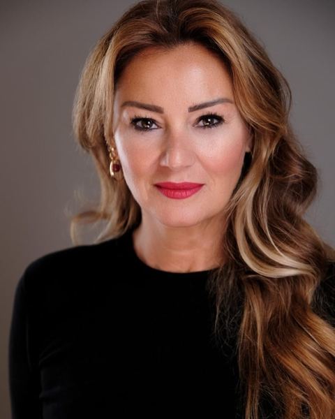 Pınar Altuğ